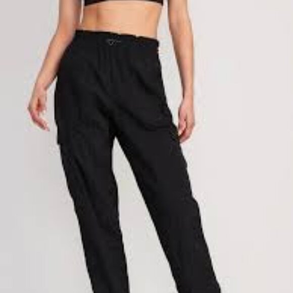NWT Old Navy Black High-Waisted Parachute Cargo Jogger Ankle Pants Size Medium - Picture 14 of 15